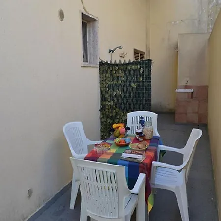 Apt In Centro A 50mt Dal Mare Daire Torre dell'Orso
