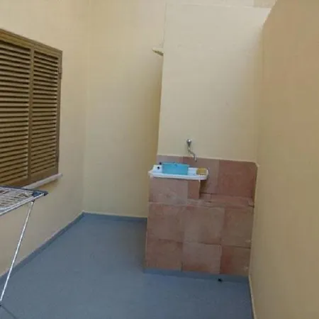 Apt In Centro A 50mt Dal Mare